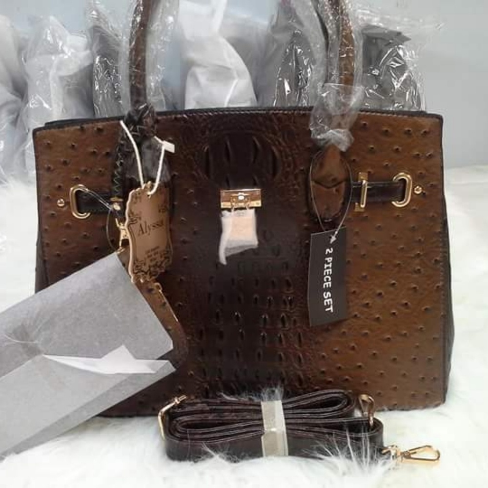 🆕Coffee Padlock Accent Ostrich Embossed Large Tot